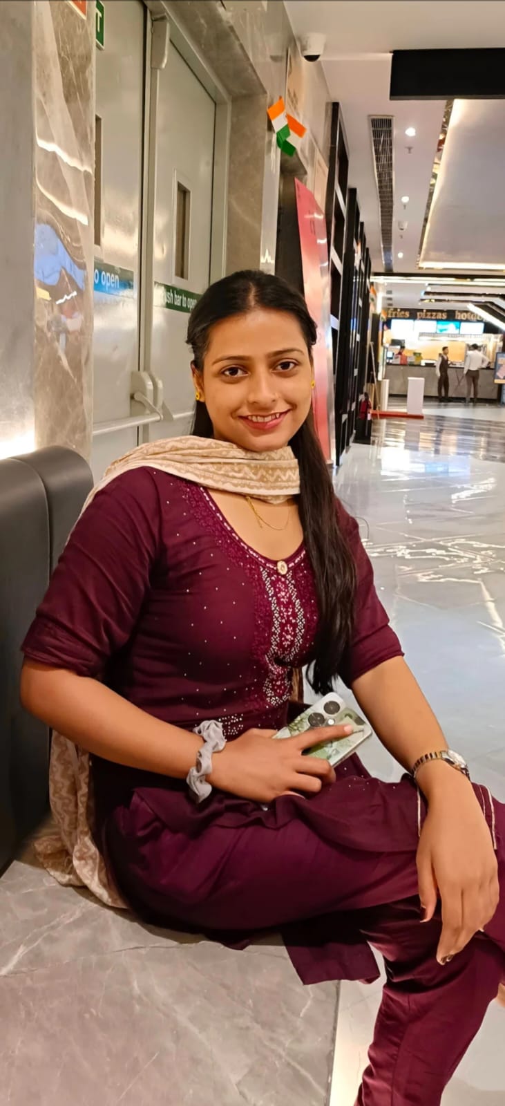 Saloni